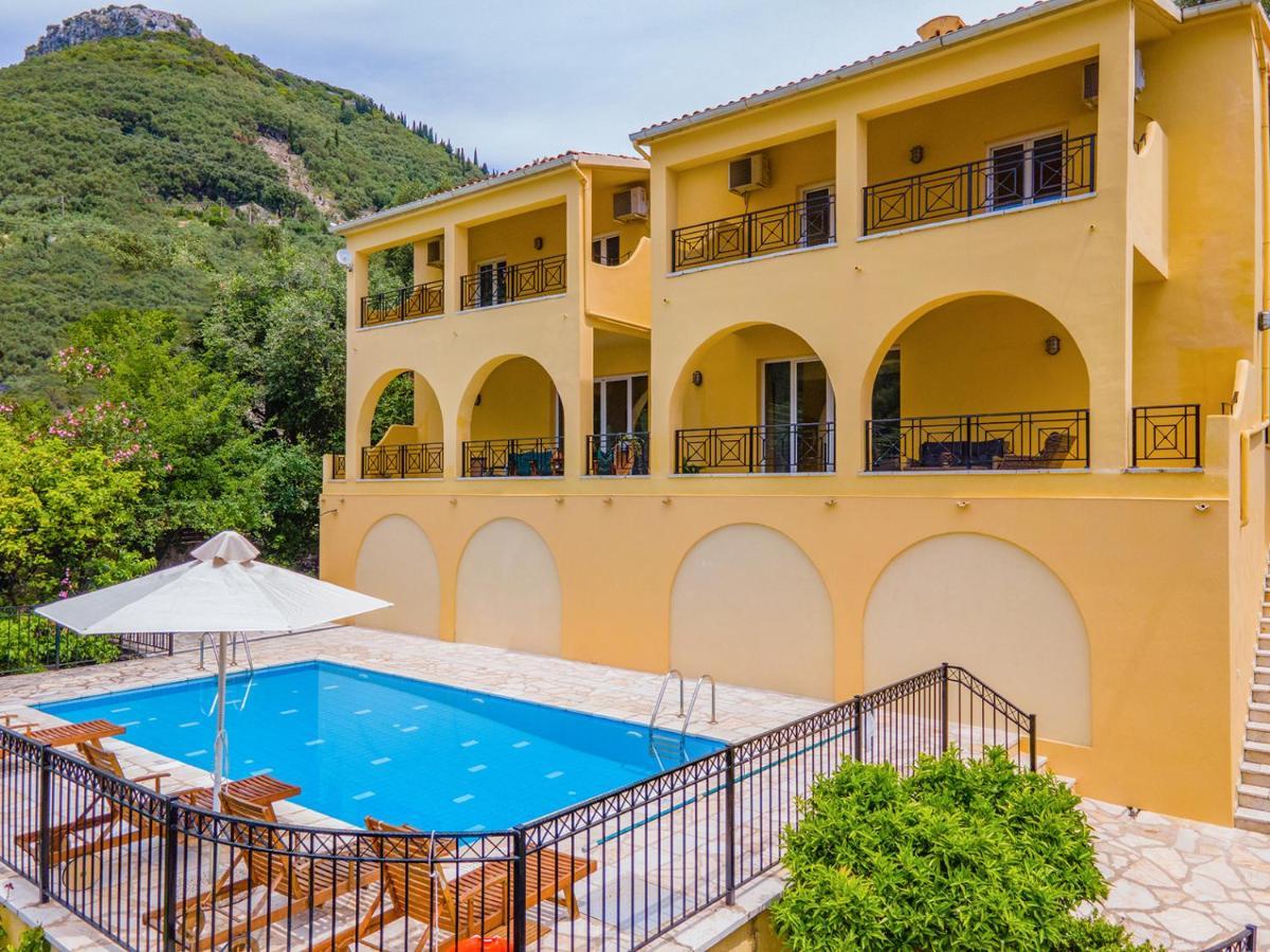Villa Christina Nisaki  Exterior foto